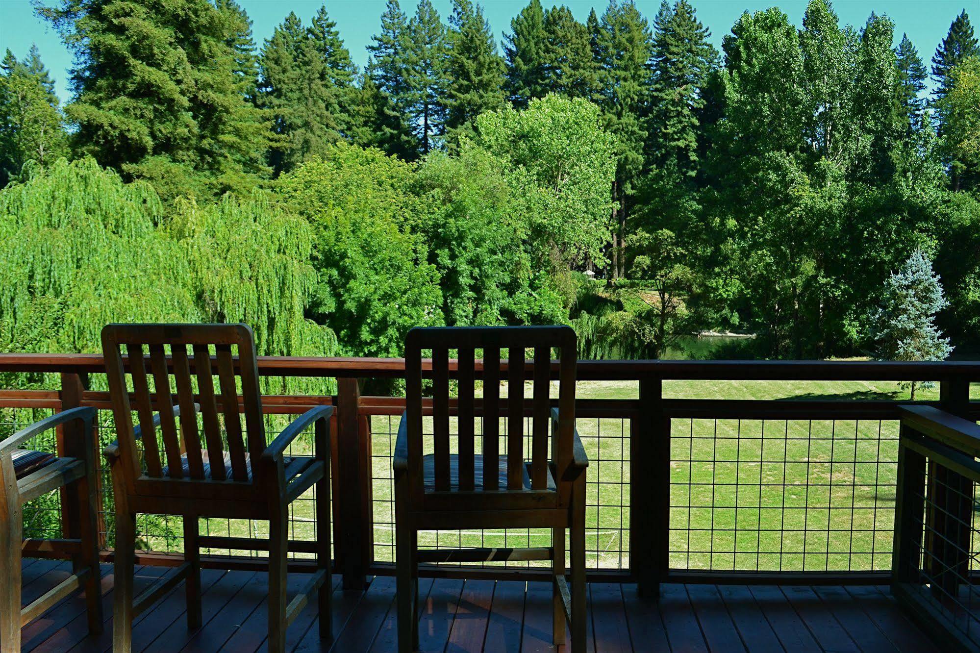 Guerneville Lodge Exteriör bild